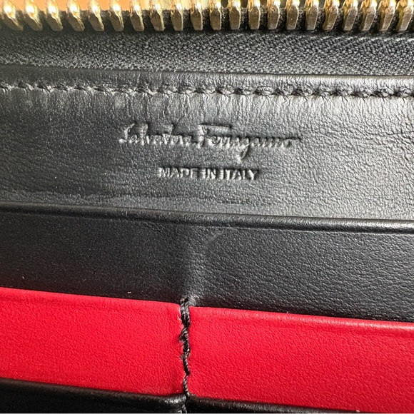 Salvatore Ferragamo Gancini canvas zip long wallet - Picture 7 of 8